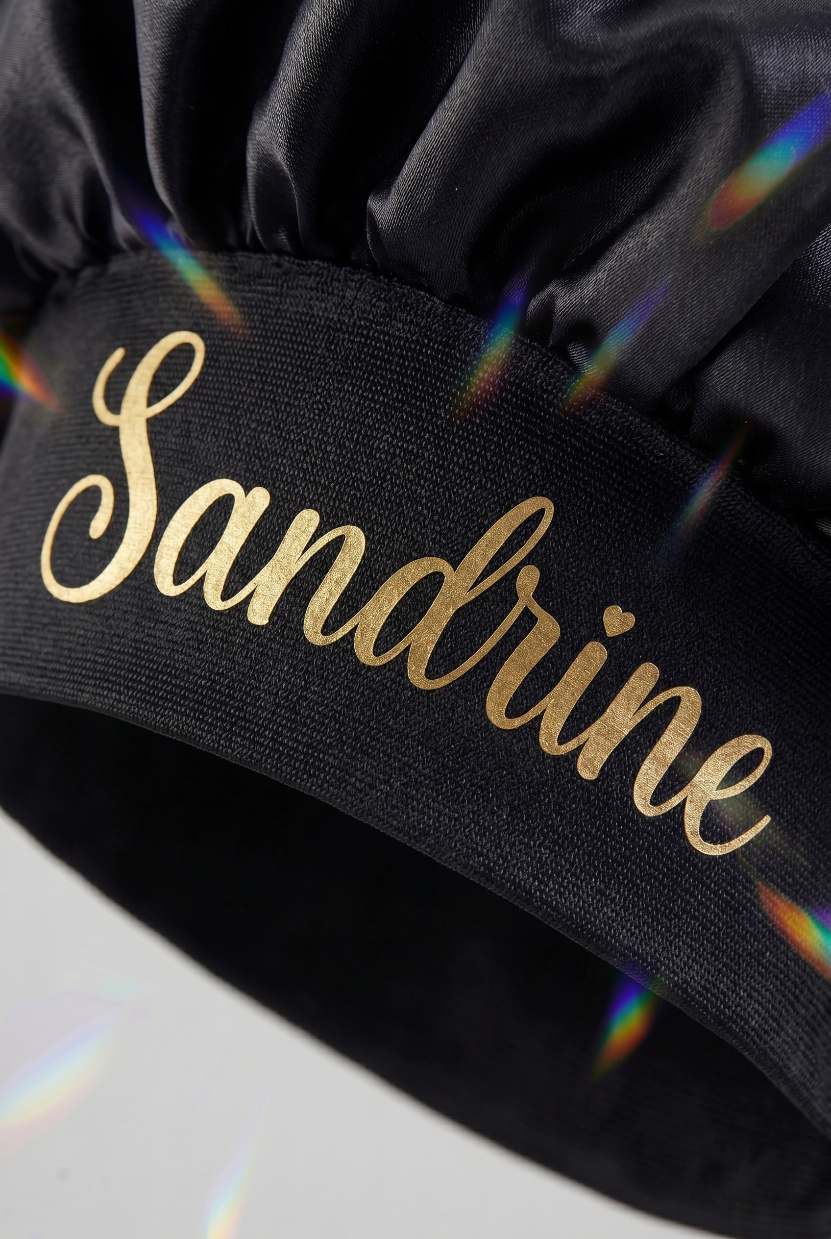 Bonnet Satiné Noir Personnalisé - Boxes Universe